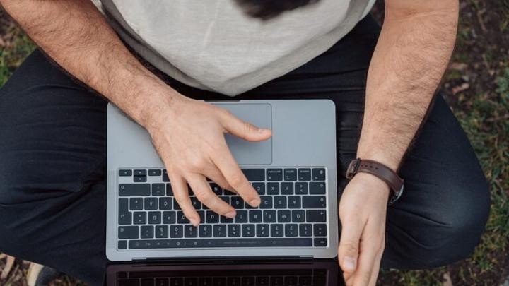 Cover image for 5 Strategies for Influencers to Thrive in the New Year